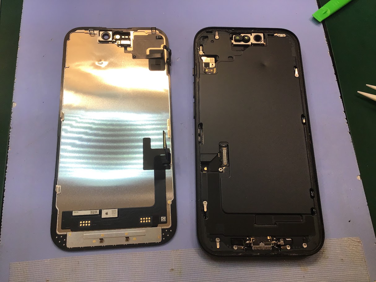 iPhone15の画面交換ならデータそのまま修理可能なスマホ修理工房セレオ甲府店へ！